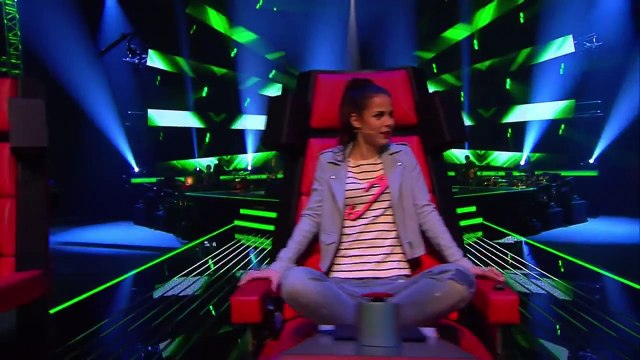 Jessie J._ Masterpiece (Zoë) _ The Voice Kids 2015 _ Blind Auditions _ SAT.1