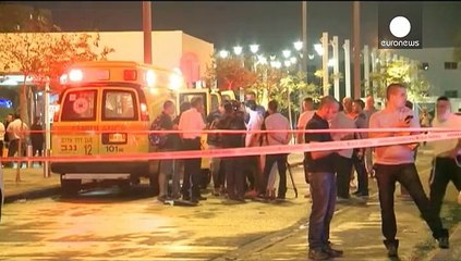 Israël : les attaques sèment la panique, un Érythréen tué par erreur