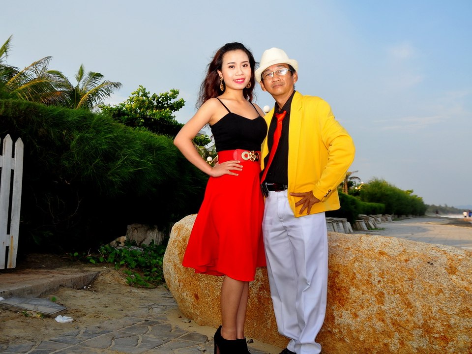 LOVE PARADISE-HOTEL CALIFORNIA - Ban nhạc Flamenco Tumbadora Biểu diễn tại Bãi Biển Viên Ngọc Xanh Blue Saphire Resort Vũng Tàu