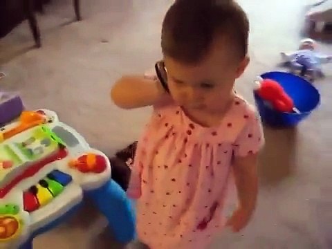 Самый милый и трогательный разговор по мобильному телефону