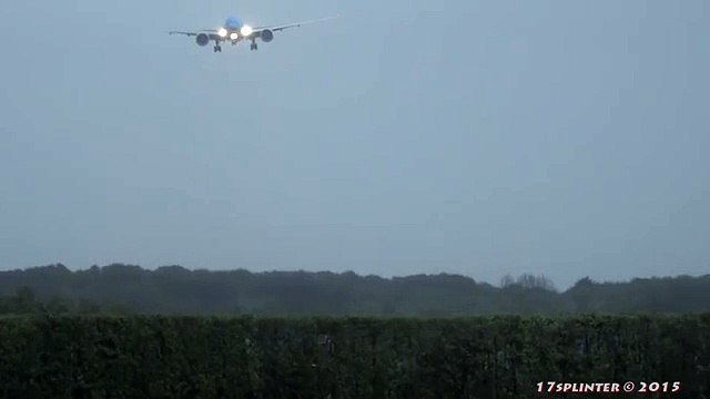 Emergency landing STORM SCHIPHOL KLM GEVAARLIJKE LANDING B777 PH BVB