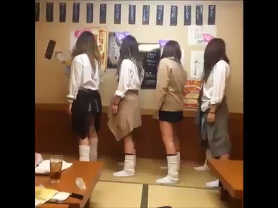 【パリピダンスvine】おバカな女子高生がダンスで腹筋崩壊のポロ�