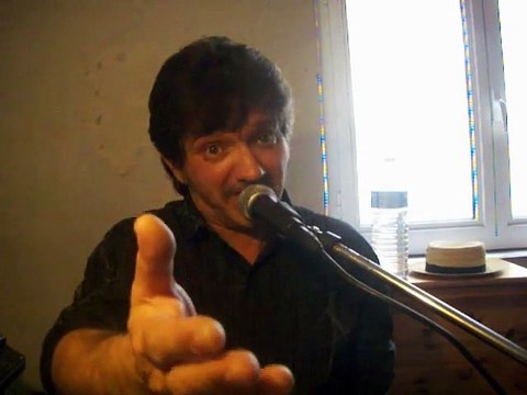 Thierry chante Francis Cabrel Je t'aimais je t'aime je t'aimerai