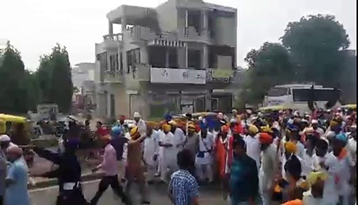 protest against beadvi2