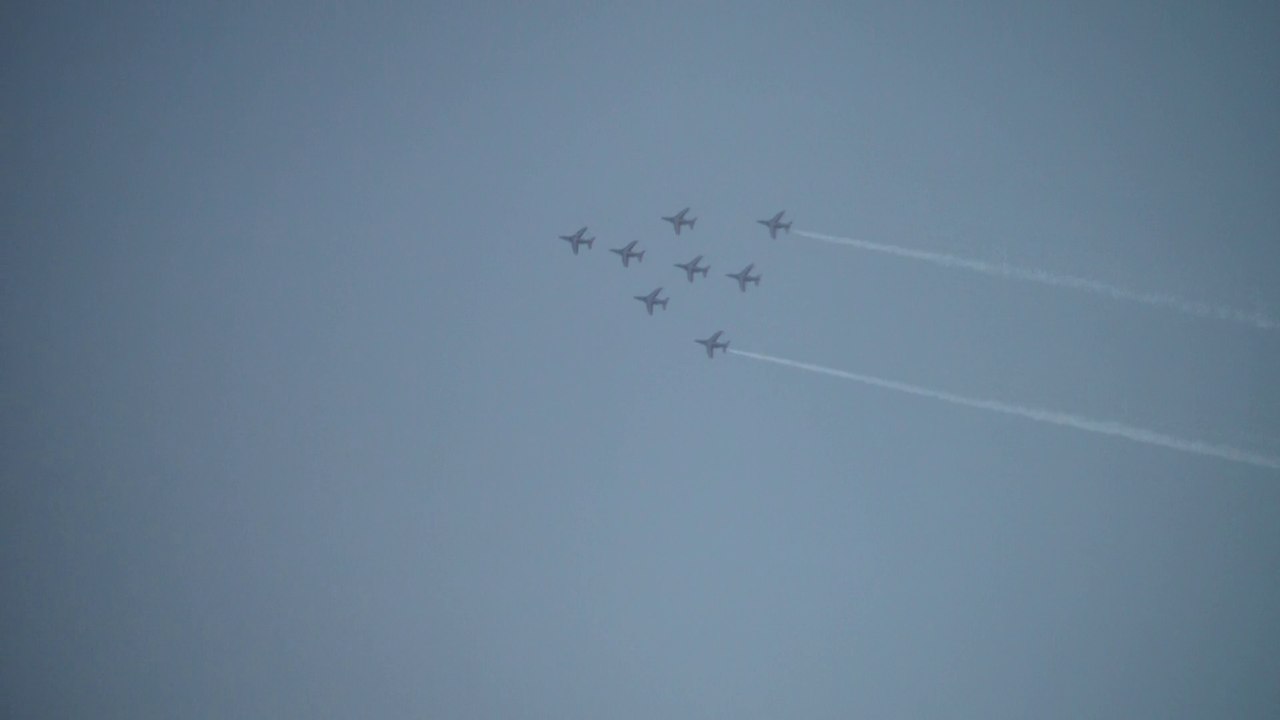 Patrouille Acrobatique de France @PAFofficiel en el 30 aniversario Patrulla Águila.