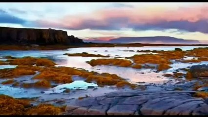 رفع اليدين اثناء دعاء خطبة الجمعة.