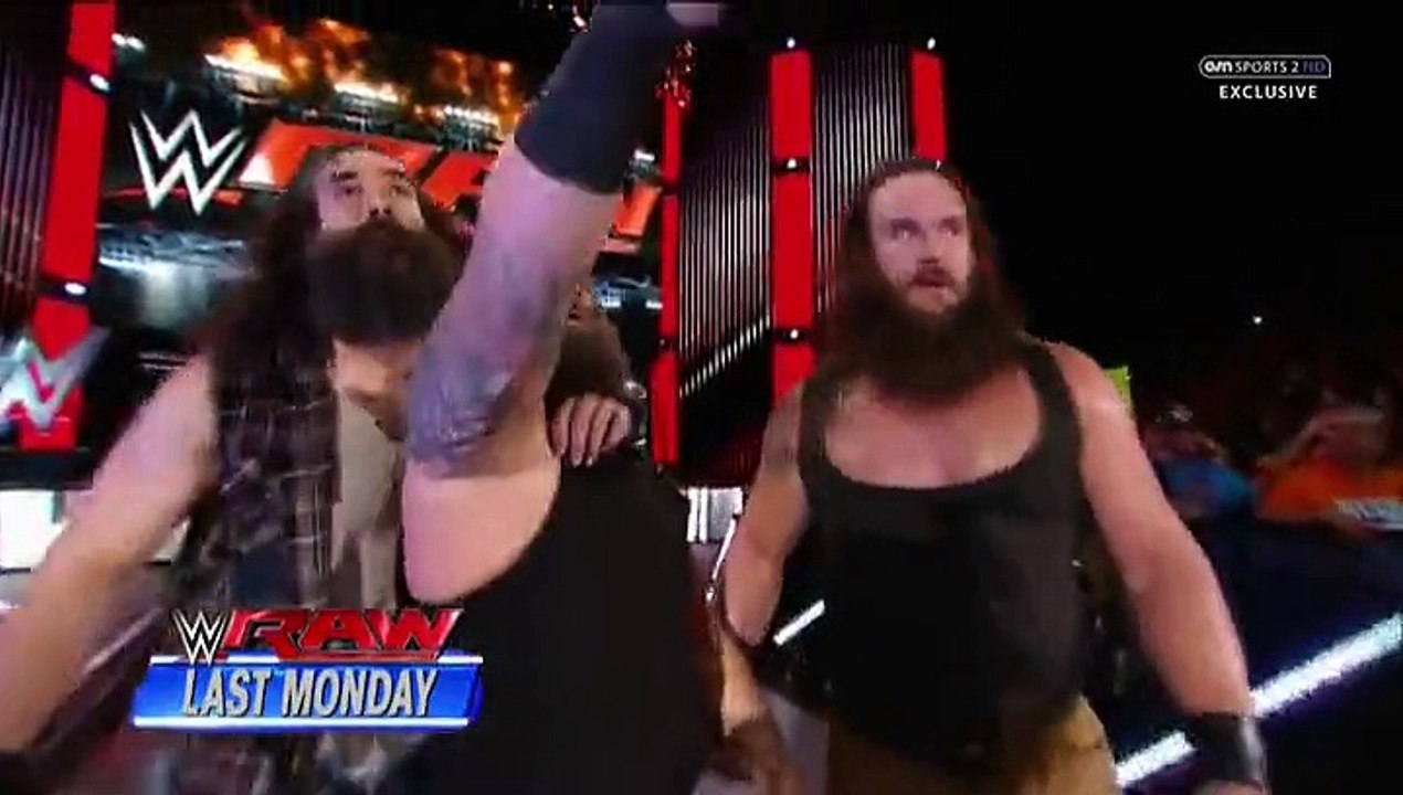 WWE SmackDown ROMAN REIGS vs LUKE HURPER