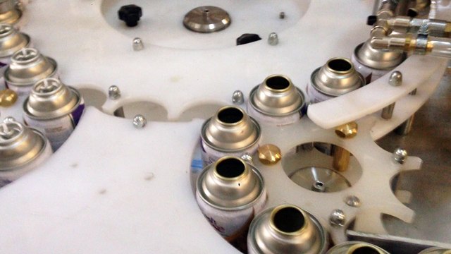 otomatik aerosol dolum makinası full aerosol filling machıne aerosolmakina.com.tr/