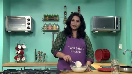 Download Video: Oats Mutter Dosa Diabetic friendly Recipe by Tarla Dalal