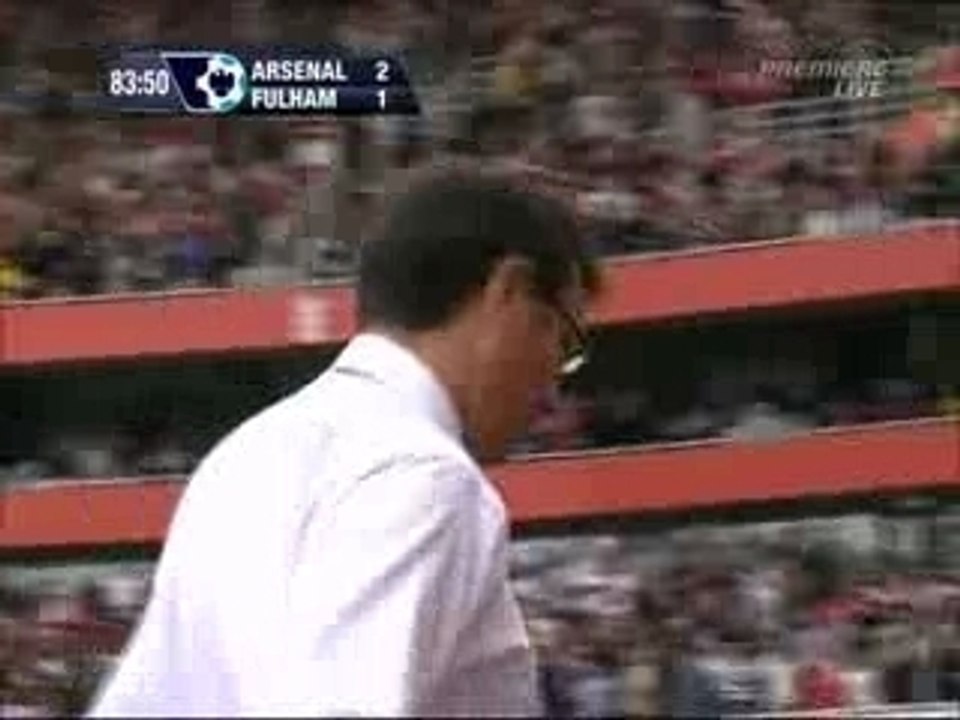 2-1 Adebayor