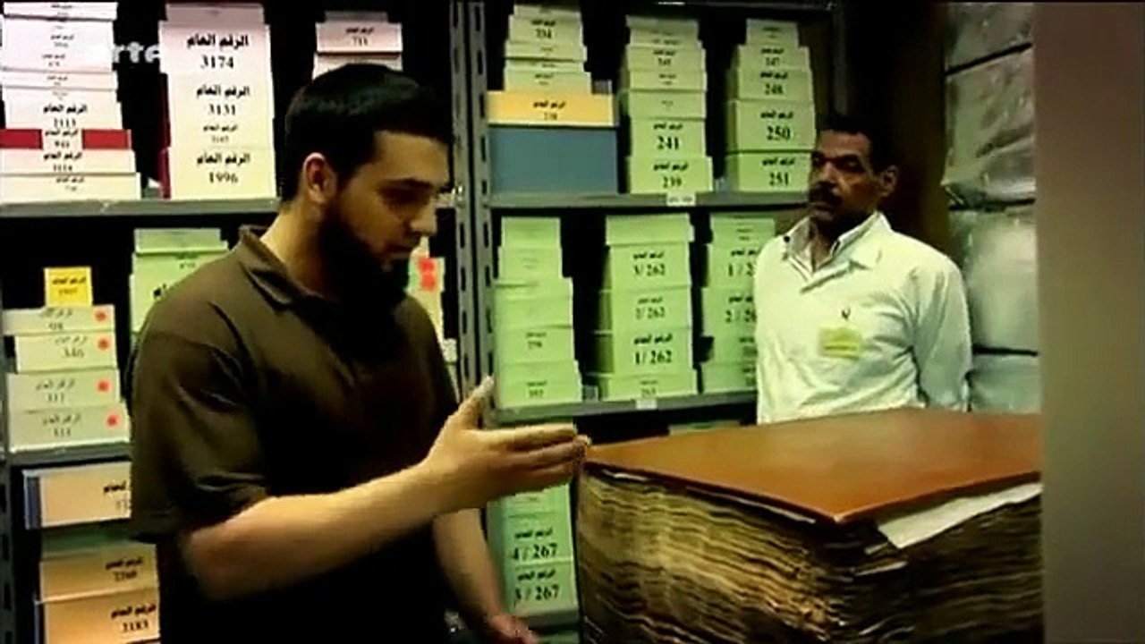 1,400 year Old Quran e Kareem Written by Khalifa Hazrat Usman