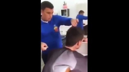 Стрижка огнем в парикмахерской