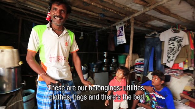 Une plage indienne couverte de caca humain - 1200 indiens y font leur affaire chaque jour