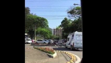 Pessoas fazem fila para pagar dívidas em Vitória-ES