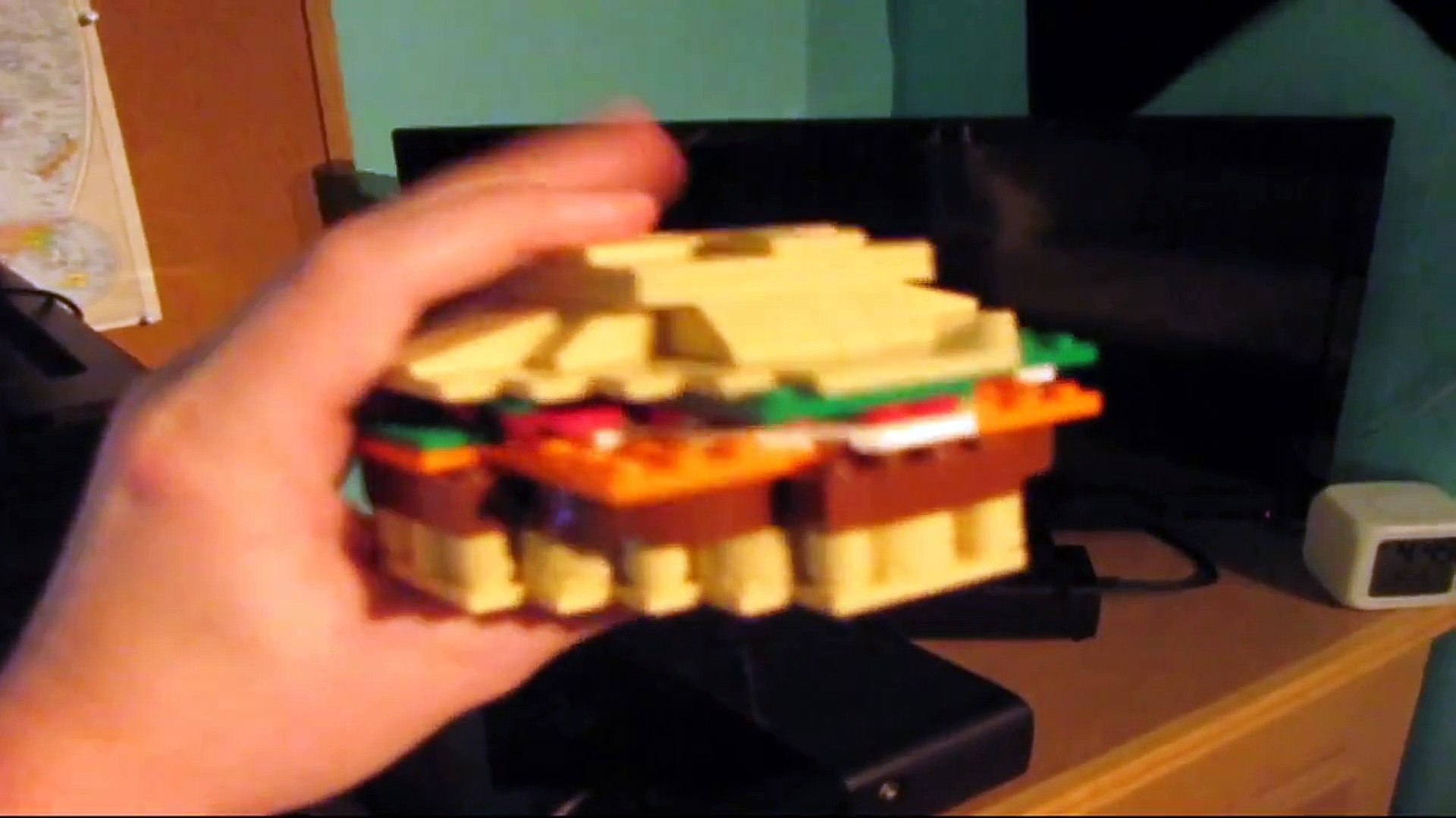 lego krabby patty