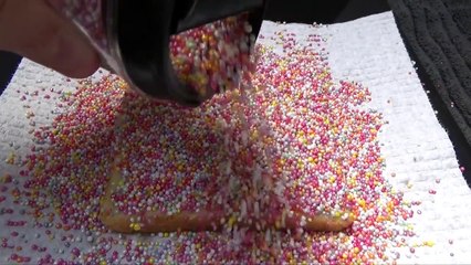 How To Make FAIRY BREAD.Cake! Vanilla cake with buttercream and hundreds and thousands!