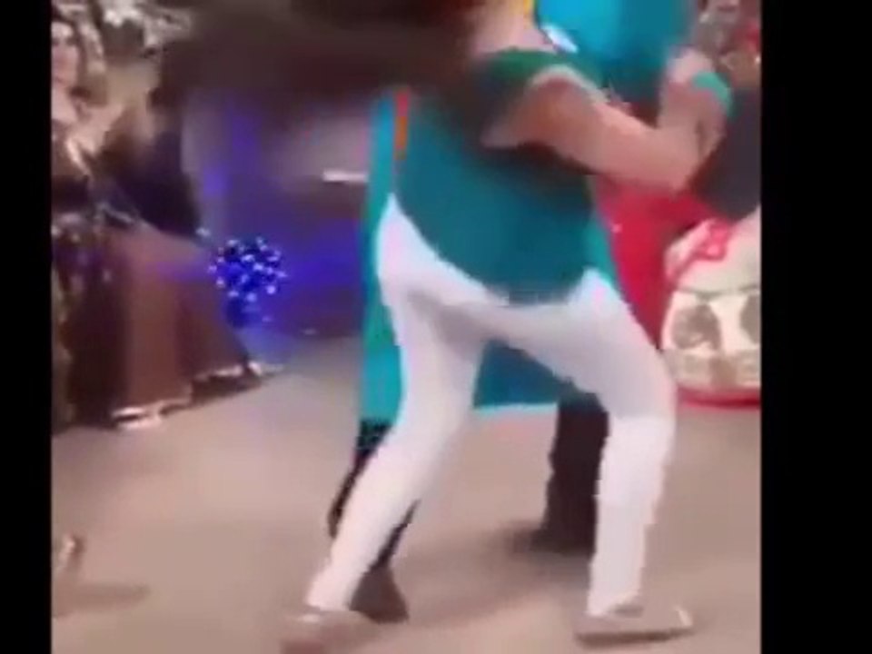 Dance in Morning Show on Pakistani Channel 2015