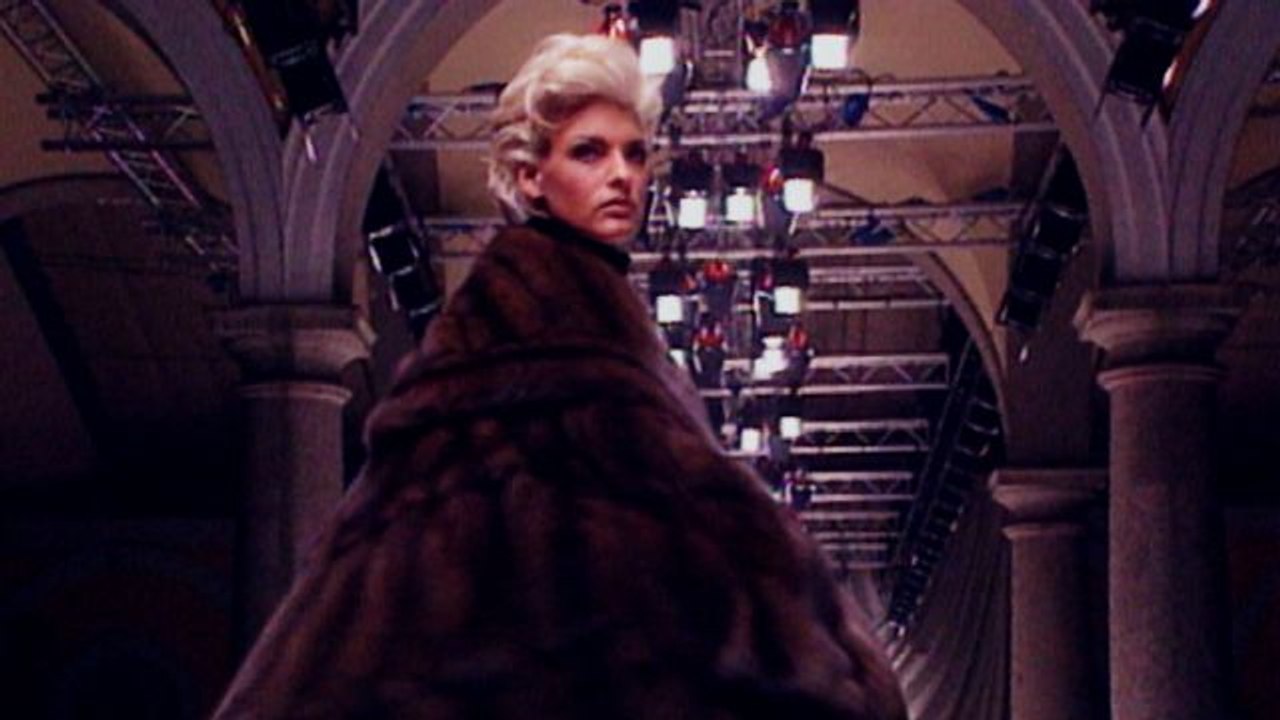 Throwback Thursdays with Tim Blanks - Hippies in Fur at Karl Lagerfeld's Fall 1991 Show for Fendi