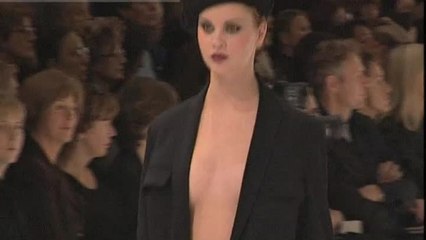 CHANEL Spring Summer 1998 Paris Pret a Porter woman by Fashion Channel