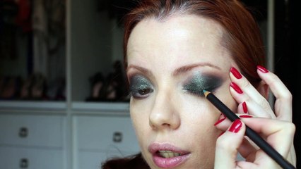 Julia Petit Passo a Passo Verde Chique - Maquiagem