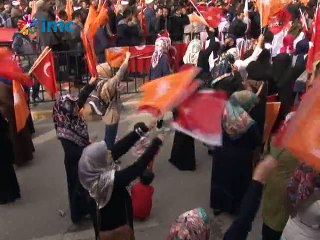 Dvutoğlu'nun Van mitingine düşük ilgi