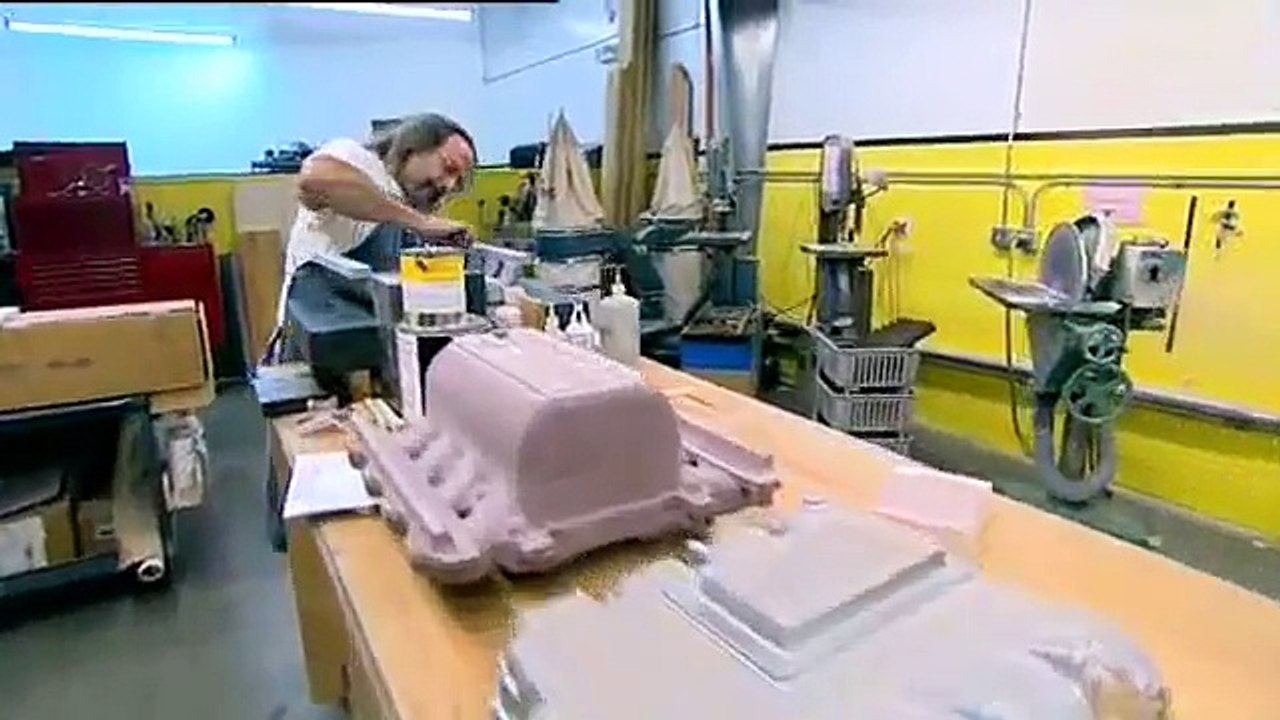 Wrecks to Riches | S01E07 | The Firemans Ball