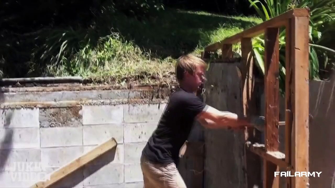 Best Fails of the Week 3 October 2012 || FailArmy