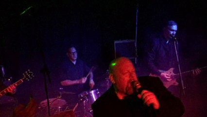 Black Crack 17/10/2015 A Hundred Dollars