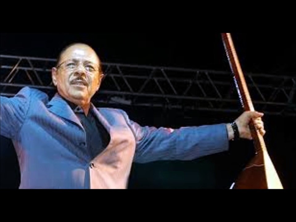 Neşet Ertaş Yazımı Kışa Çevirdin