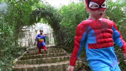 Little Superheroes Spiderman and Superman Outdoor Adventure