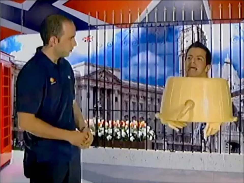 Axel Mares, sketch "El OVNI" Programa Los Juegos 2012