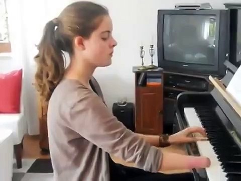 Очень сильное видео. У меня аж слезы навернулись на глазах!