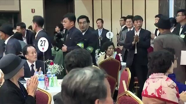 Emotivo reencuentro de familias coreanas tras más de 60 años