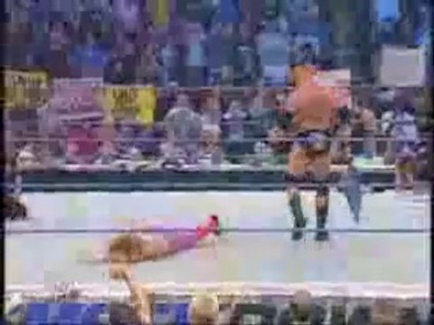 WWE Smackdown - Brock Lesnar vs Spanky (14th August 2003)