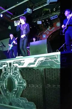 «Трасса в никуда» - фрагмент. А.Бон (Челябинск, 20.04.2015) (Елена Вострекова)