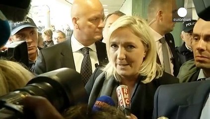 La fiscalía francesa pide la aboslución de Marine Le Pen