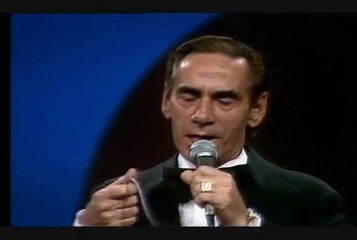 Nelson Gonçalves canta Negue de Adelino Moreira