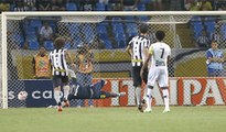 Botafogo joga mal e tropeça diante do Ceará no Niltão