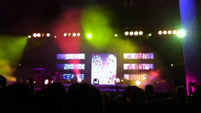 Lindsey Stirling Phantom of the Opera Medley, NYC Central Park