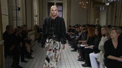 Balenciaga: Fall 2011 Ready-to-Wear