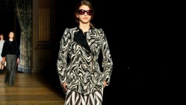 Dries Van Noten: Fall 2011 Ready-to-Wear