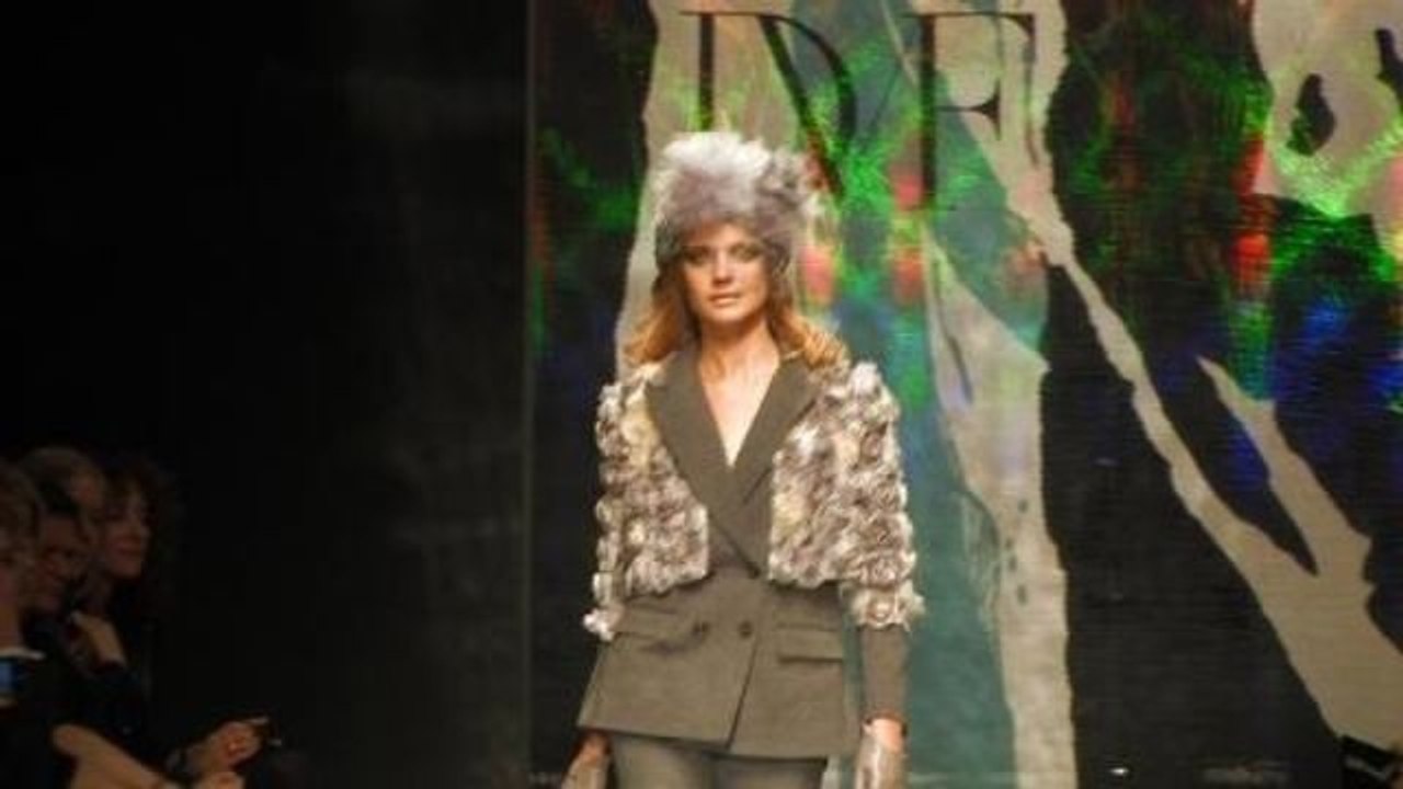 Diane von Furstenberg: Fall 2010 Ready-to-Wear