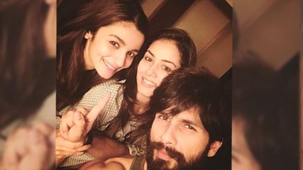 Shahid-Alia's 'SHAANDAAR' Selfie With Mira