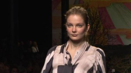 Stella McCartney: Fall 2009 Ready-to-Wear