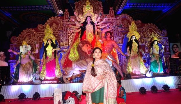 Sharbani Mukherjee At Sarbojanik Durga Pooja, Pregnant Rani Mukerji to miss family Durga Puja