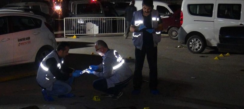 Hastane önünde cinayet: 2 ölü