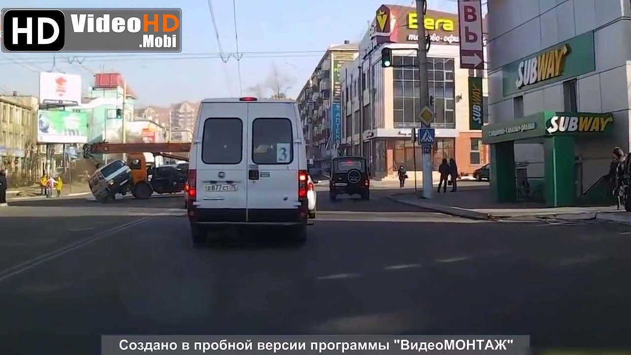 Amazing Truck Accidents Truck Crash Compilation 2015 (1)