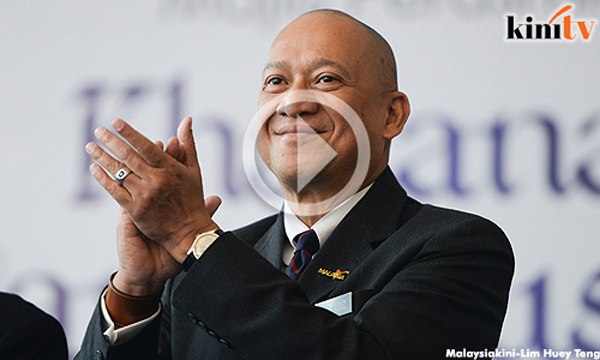 Sultan pun berang dengan Mahathir, kata Nazri