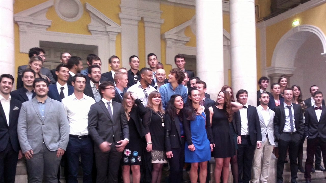 vidéo remise diplome 2015