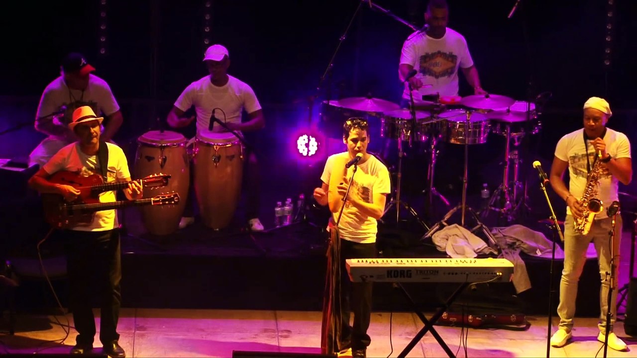 Concert Ruben Paz y Cheverefusion